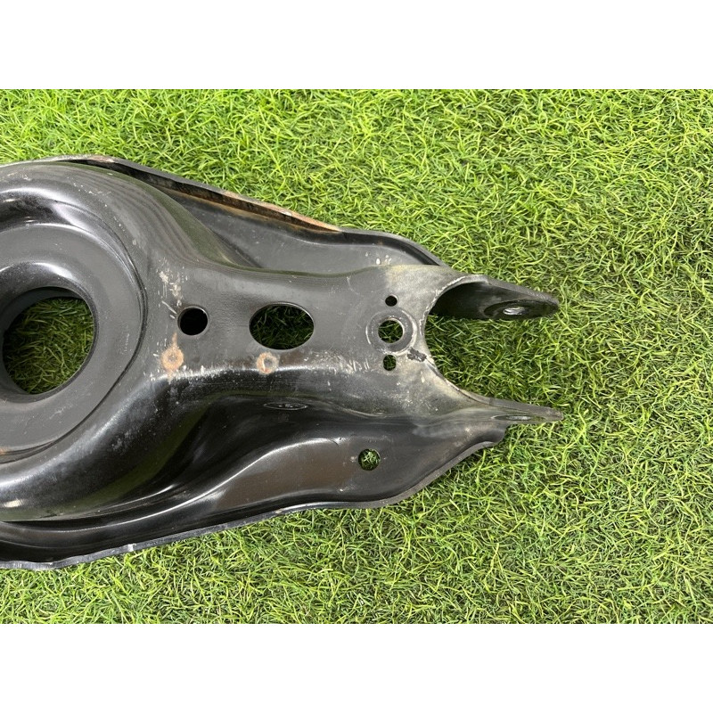 Рычаг подвески (подвеска) Mercedes-Benz EQB 350 X243 2022 A2433522700