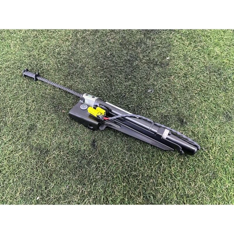 Пиропатрон (airbag / безопасность) AUDI Q7 4M 2017 3.0 TFSi 4M0857619A