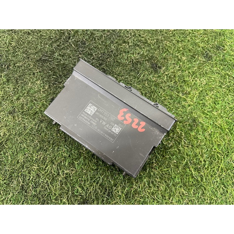 Блок управления сиденьем (электрика / блоки управления) AUDI Q7 4M 2017 2.0 TFSI 4M1959760