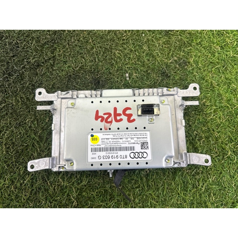 Монитор (электрика) AUDI A4 B8 2014 2.0 TFSI 8T0057603G