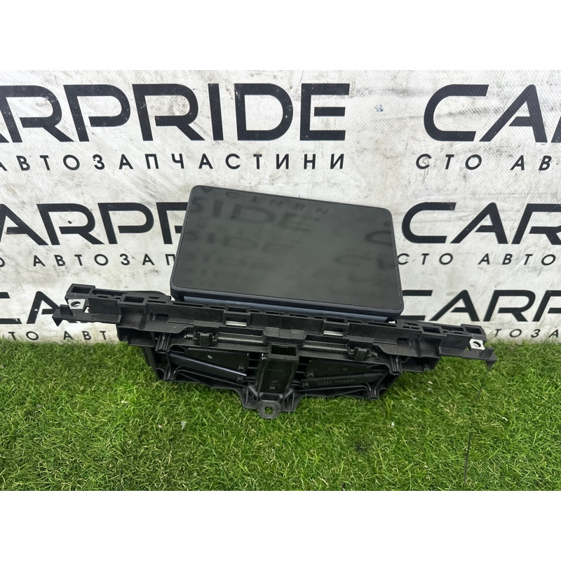 Монитор (электрика) AUDI A4 B9 2017 2.0 TFSI 8W1919604