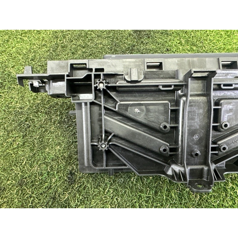 Монитор (электрика) AUDI A4 B9 2017 2.0 TFSI 8W1919604