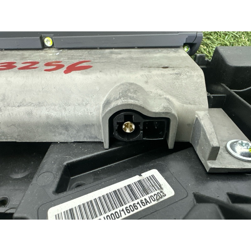 Монитор (электрика) AUDI A4 B9 2017 2.0 TFSI 8W1919604