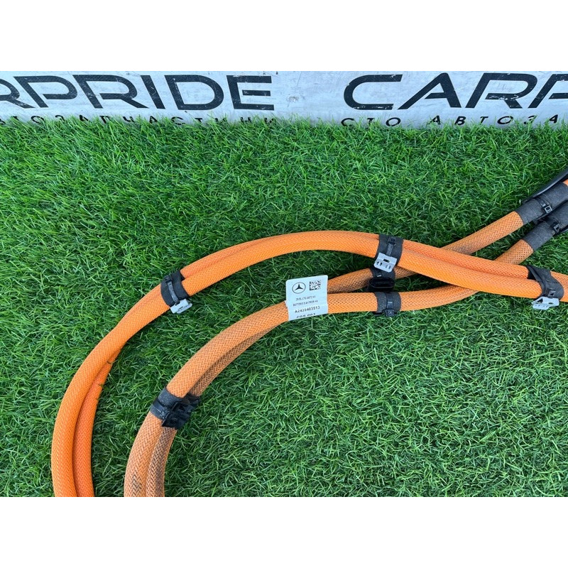 Кабель высоковольтный (электрика) Mercedes-Benz EQB 350 X243 2022 A2435403513