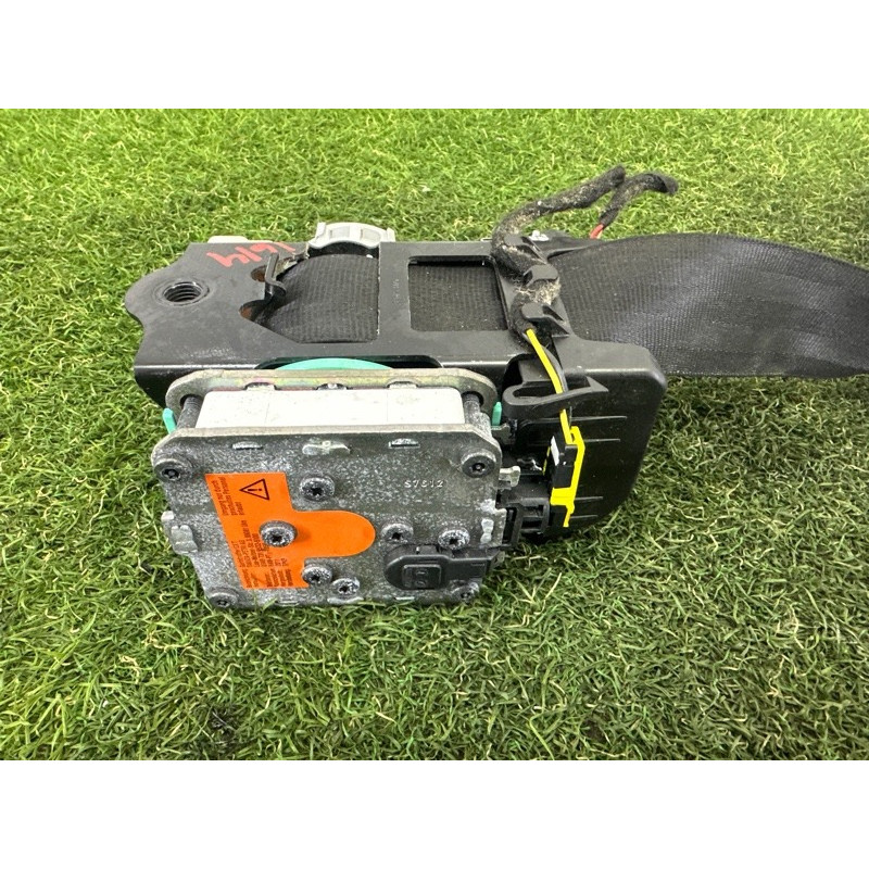 Ремень безопасности (airbag / безопасность) AUDI Q5 8R 2012 3.2 8R1857705LV04