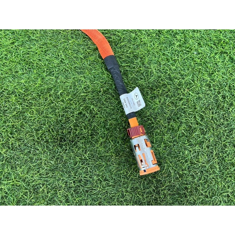 Кабель высоковольтный (электрика) Mercedes-Benz EQB 350 X243 2022 A2435406219