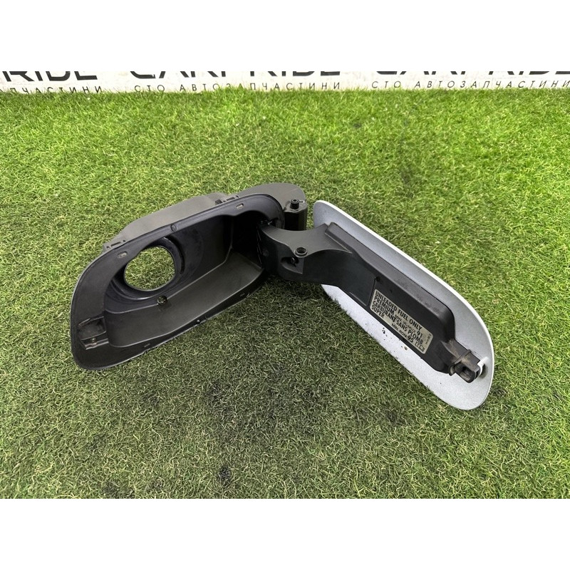 Кришка паливного бака (кузов і елементи) Volkswagen Touareg NF 2013 3.6 7P6809857A