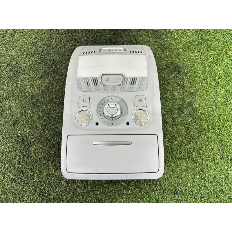 Плафон салона (салон) AUDI A4 B8 2014 2.0 TFSI 8T0947140ET1