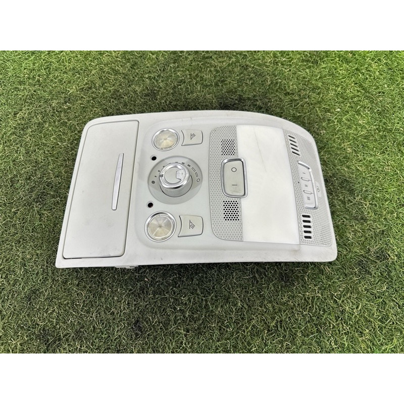 Плафон салона (салон) AUDI A4 B8 2014 2.0 TFSI 8T0947140ET1