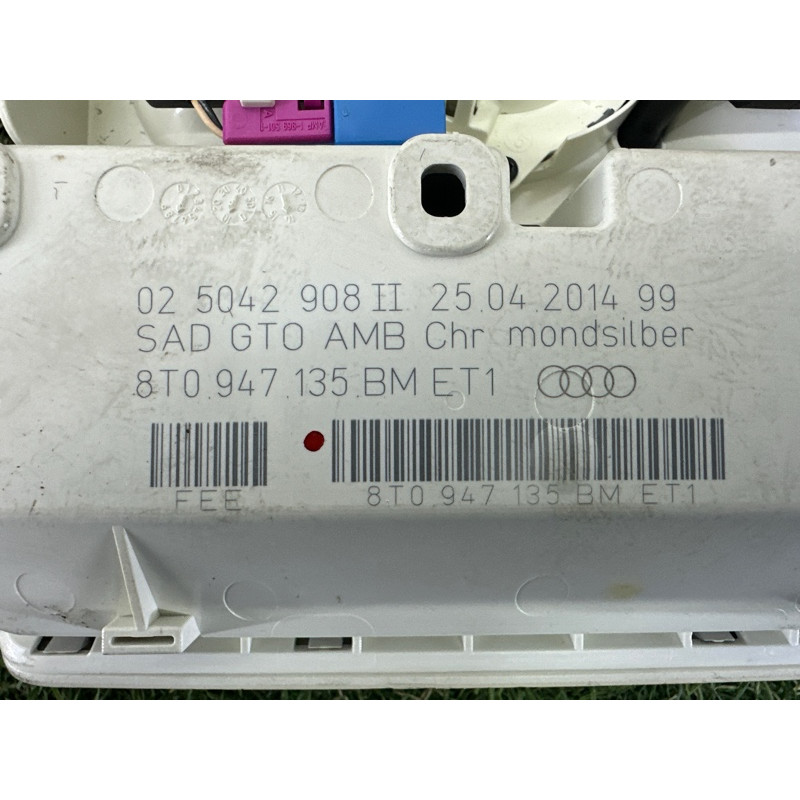 Плафон салона (салон) AUDI A4 B8 2014 2.0 TFSI 8T0947140ET1