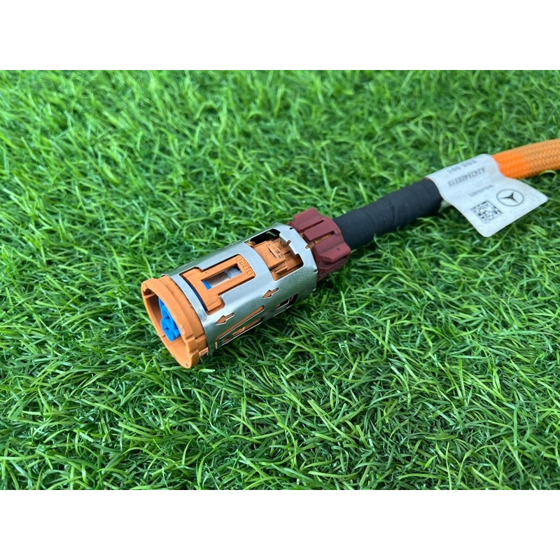 Кабель высоковольтный (электрика) Mercedes-Benz EQB 350 X243 2022 A2435408519