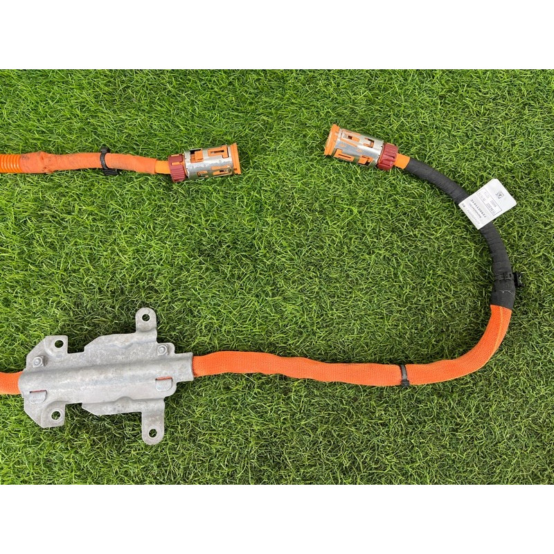 Кабель высоковольтный (электрика) Mercedes-Benz EQB 350 X243 2022 A2435403916