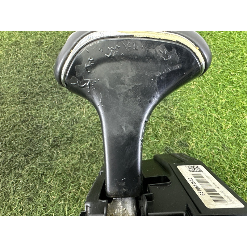 Селектор АКПП (трансмиссия) Jeep Grand Cherokee WK2 2014 3.0 Diesel 68166105AE