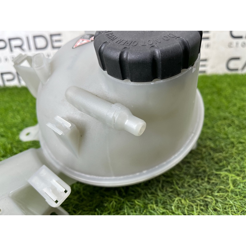 Бачок расширительный (система охлаждения) Mercedes-Benz EQB 350 X243 2022 A2435006000