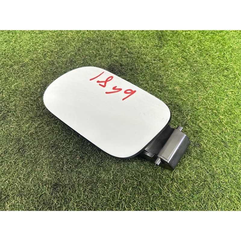 Лючок топливного бака (кузов и элементы) Volkswagen Touareg NF 2013 3.0 Hybrid 7P6809857A