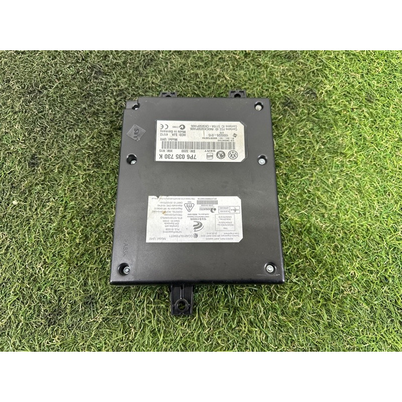 Блок Bluetooth (электрика / блоки управления) Volkswagen Touareg NF 2013 3.6 7P6035730K