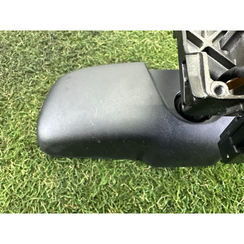 Зеркало салона (стекла и зеркала) Jeep Grand Cherokee WK2 2014 3.0 Diesel 68144050AC