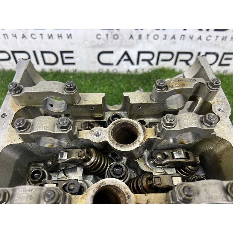 Головка блоку циліндрів (двигун та елементи) Volkswagen Touareg NF 2012 3.6 CGRA 03H103351C