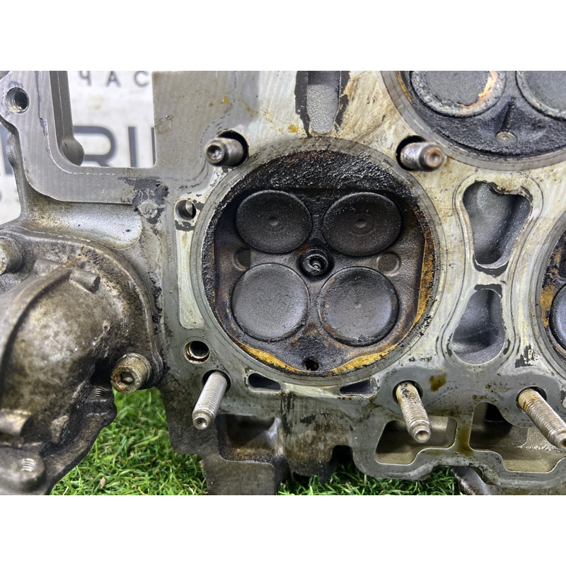 Головка блоку циліндрів (двигун та елементи) Volkswagen Touareg NF 2012 3.6 CGRA 03H103351C