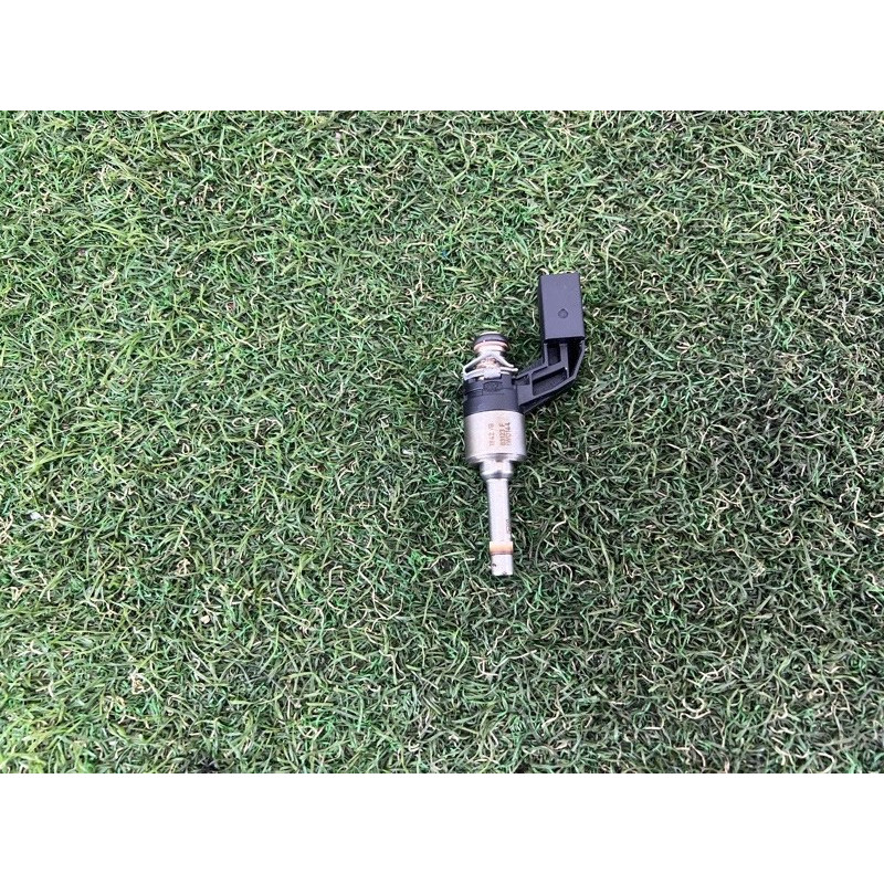 Форсунка топливная (топливная система) PORSCHE CAYENNE 958 2013 3.6 95560523201