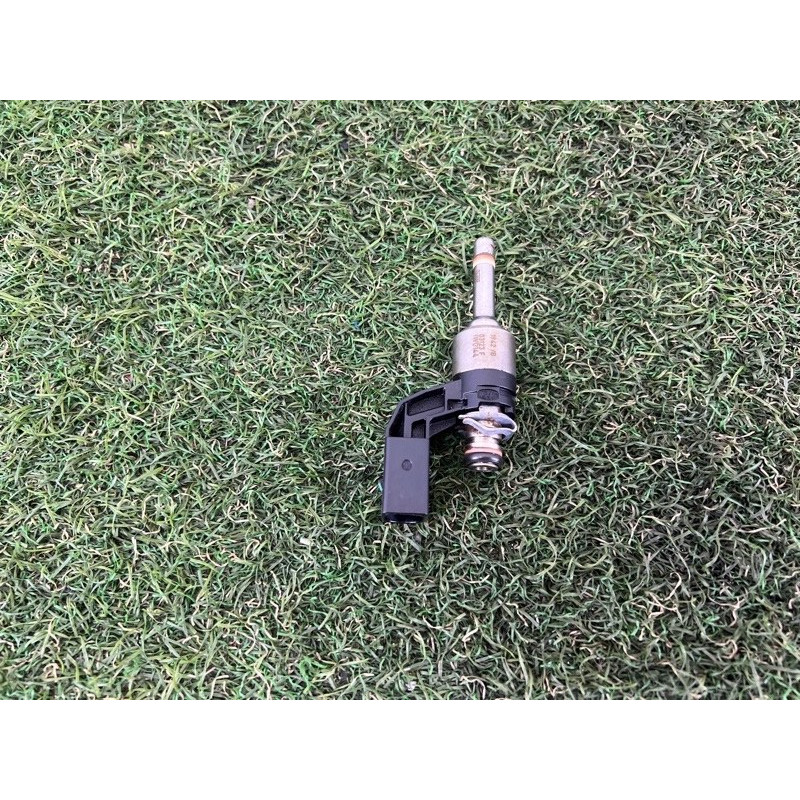 Форсунка топливная (топливная система) PORSCHE CAYENNE 958 2013 3.6 95560523201