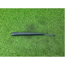 Поводок дворника