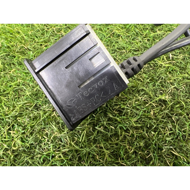 Гнездо USB/AUX (электрика) Dodge Dart PF 2014 2.4 68086690ae