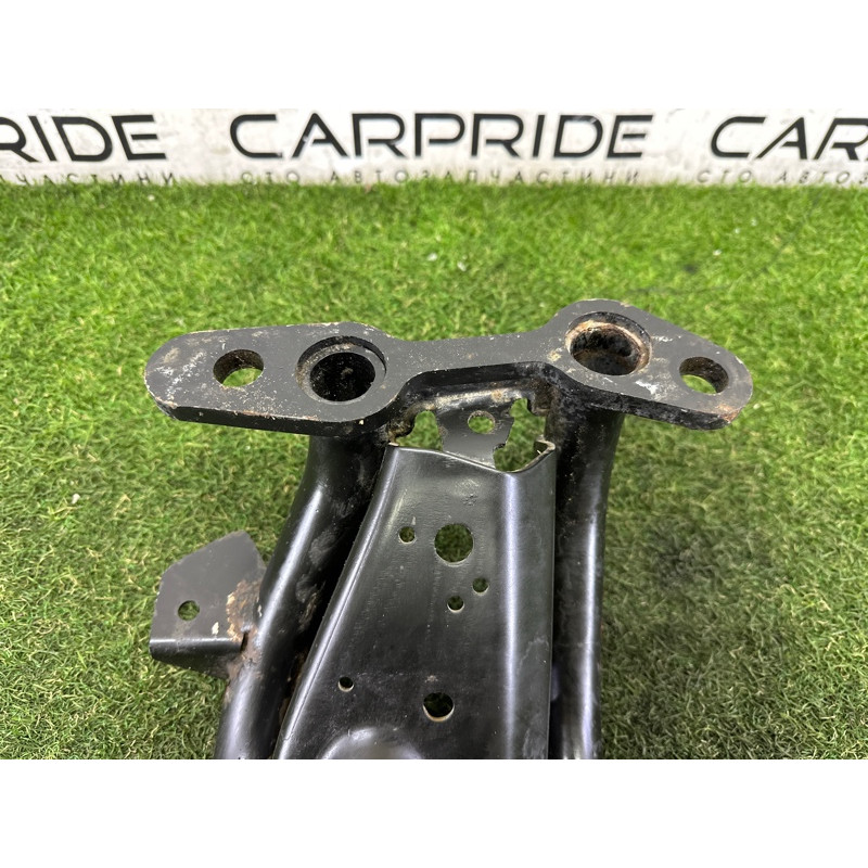 Кронштейн АКПП (трансмиссия) LAND ROVER RANGE ROVER Sport L494 2016 3.0 Diesel LR072221