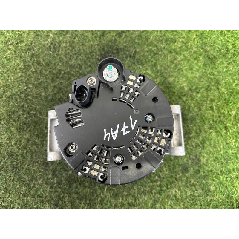 Генератор (электрика) AUDI A4 B8 2014 2.0 TFSI 06H903017T