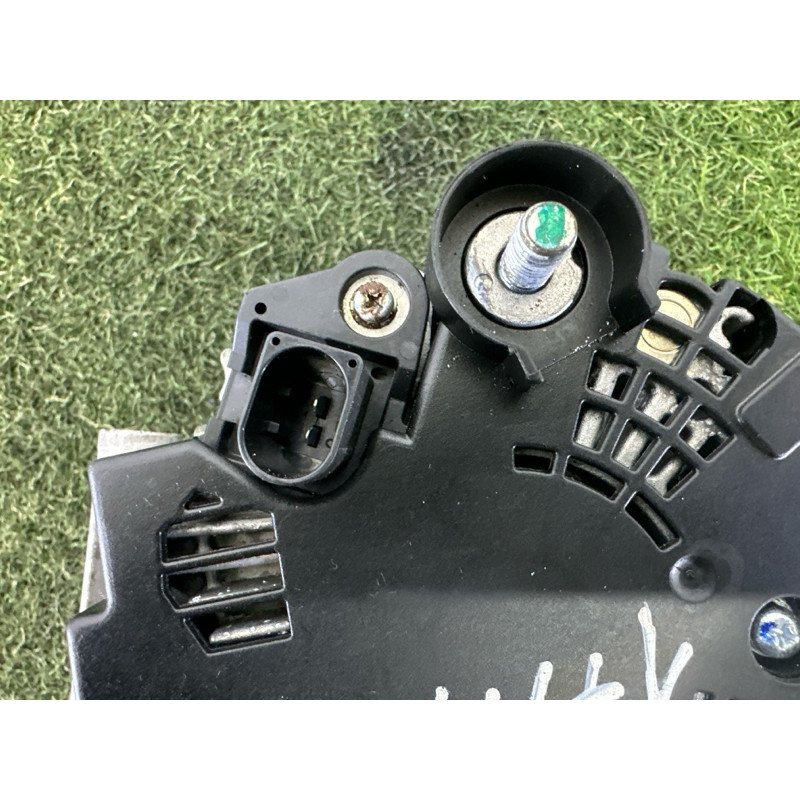 Генератор (электрика) AUDI A4 B8 2014 2.0 TFSI 06H903017T