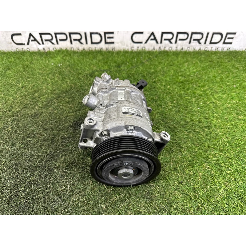 Компрессор кондиционера (отопление и кондиционирование) AUDI A4 B8 2014 2.0 TFSI 8T0260805E