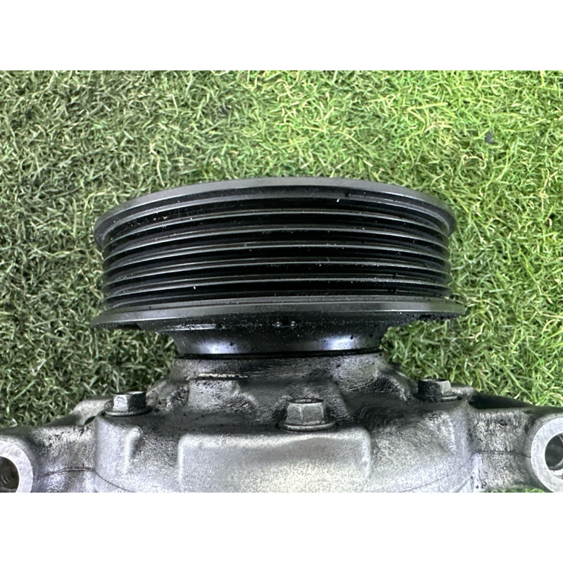 Компрессор кондиционера (отопление и кондиционирование) AUDI A4 B8 2014 2.0 TFSI 8T0260805E