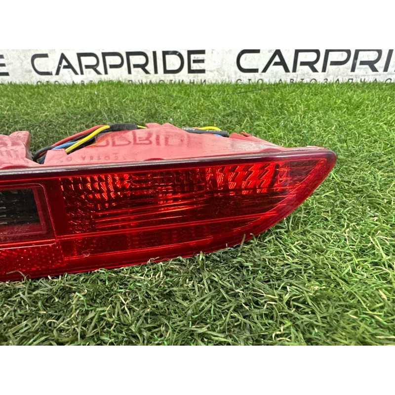 Фонарь бампера (оптика) AUDI Q5 8R 2010 3.2 CALB 8R0945095B