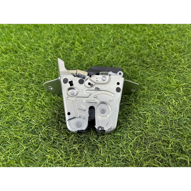 Замок багажника (кузов и элементы) Mercedes-Benz EQB 350 X243 2022 A0997400600