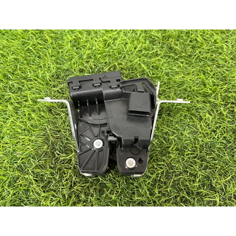 Замок багажника (кузов и элементы) Mercedes-Benz EQB 350 X243 2022 A0997400600