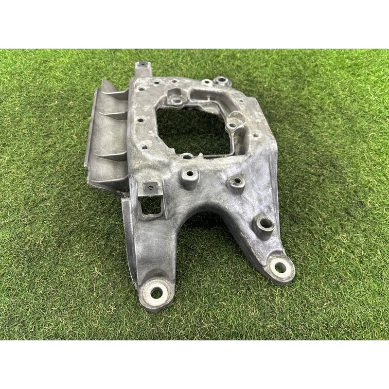 Траверса (трансмиссия) AUDI A4 B8 2014 2.0 TFSI 8K0399263K