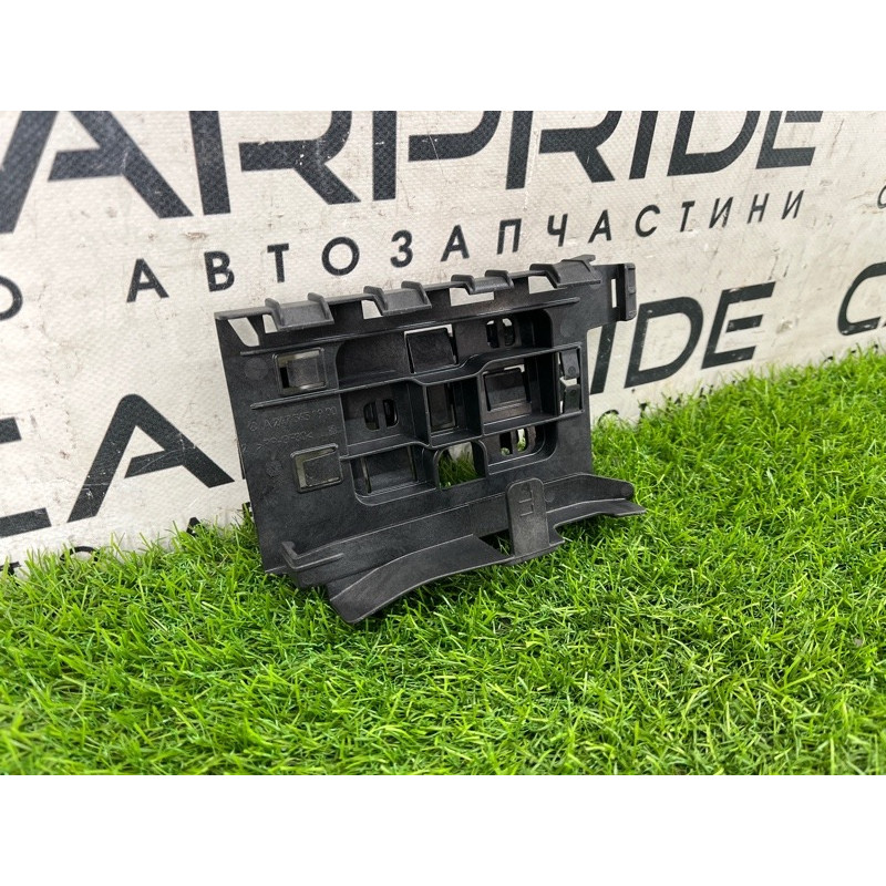 Кронштейн блока управления (кузов и элементы) Mercedes-Benz EQB 350 X243 2022 A2475451900