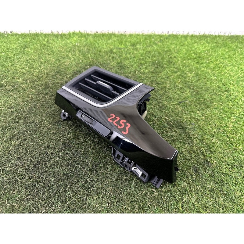 Дефлектор воздуховода (салон) AUDI Q7 4M 2017 2.0 TFSI 4M1820901AK6PS