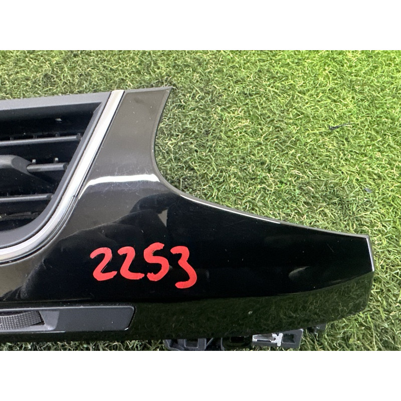 Дефлектор воздуховода (салон) AUDI Q7 4M 2017 2.0 TFSI 4M1820901AK6PS