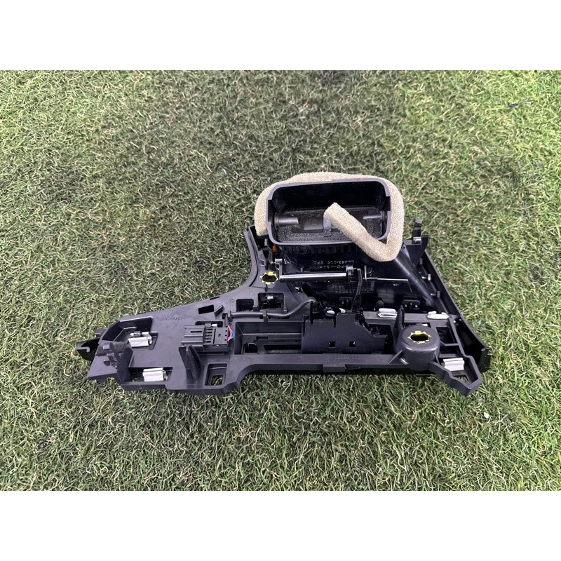 Дефлектор воздуховода (салон) AUDI Q7 4M 2017 2.0 TFSI 4M1820901AK6PS