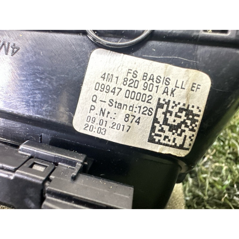 Дефлектор воздуховода (салон) AUDI Q7 4M 2017 2.0 TFSI 4M1820901AK6PS