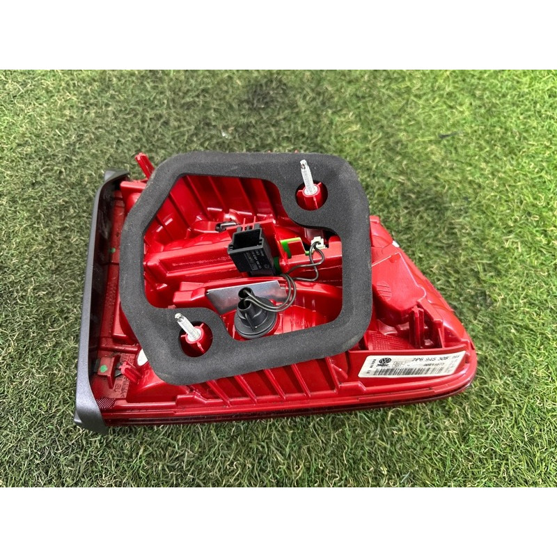 Задний фонарь (оптика) Volkswagen Touareg NF 2013 3.0 Hybrid 7P6945308