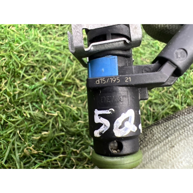 Форсунка топливная (топливная система) AUDI Q7 4M 2017 3.0 TFSi CREC 06E906031