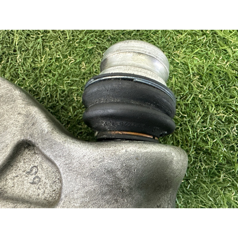 Рычаг подвески (подвеска) AUDI A4 B9 2017 2.0 TFSI 8W0407151C