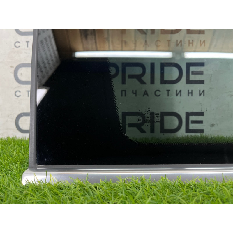 Форточка кузова (стекла и зеркала) Mercedes-Benz EQB 350 X243 2022 A2436702500