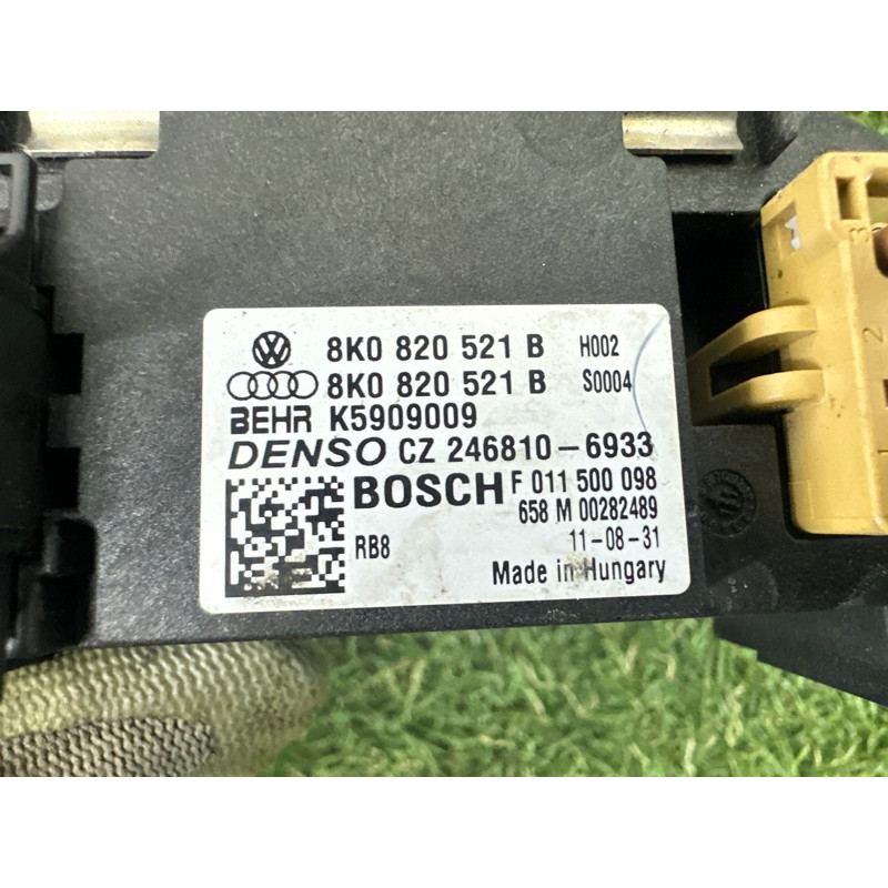 Мотор печки (отопление и кондиционирование) AUDI Q5 8R 2012 3.2 8K1820021C