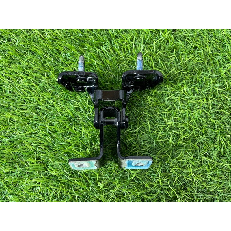 Петля багажника (кузов и элементы) Mercedes-Benz EQB 350 X243 2022 A1777403500