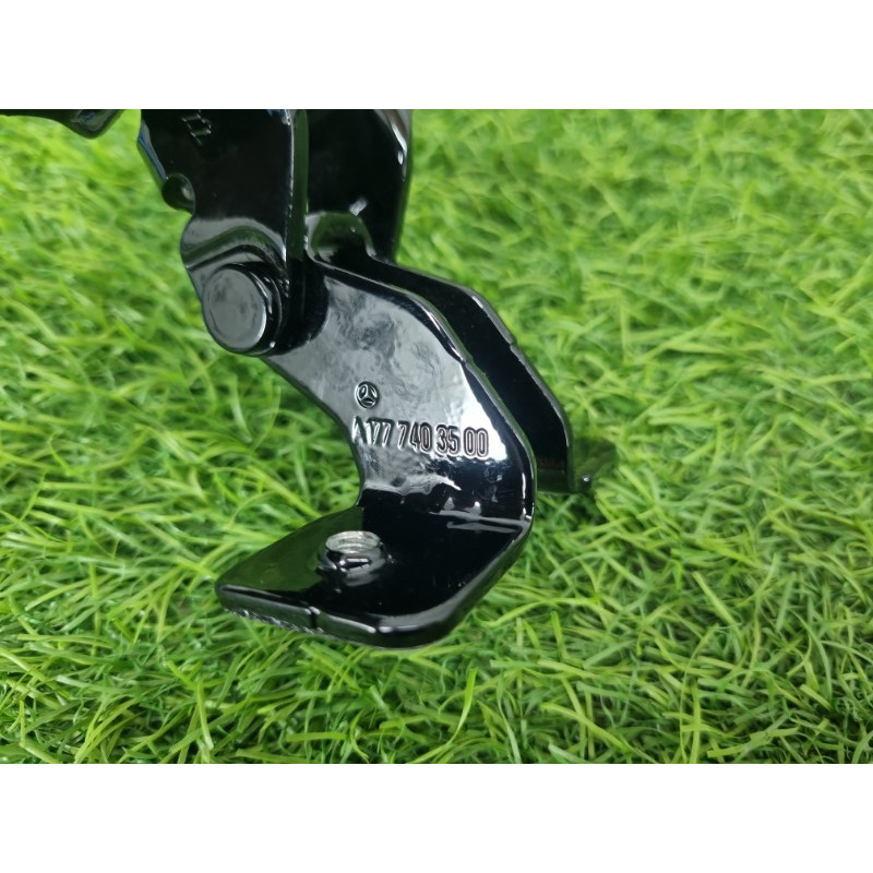 Петля багажника (кузов и элементы) Mercedes-Benz EQB 350 X243 2022 A1777403500