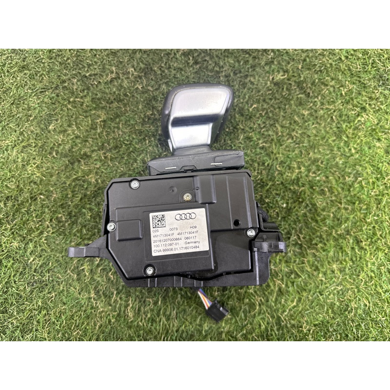 Селектор АКПП (трансмиссия) AUDI Q7 4M 2017 2.0 TFSI 4M1713041F