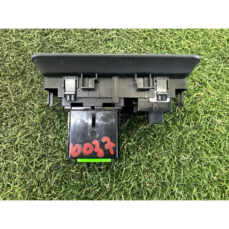 Блок управления светом (электрика / блоки управления) LAND ROVER Range Rover L405 2016 5.0 LR060998